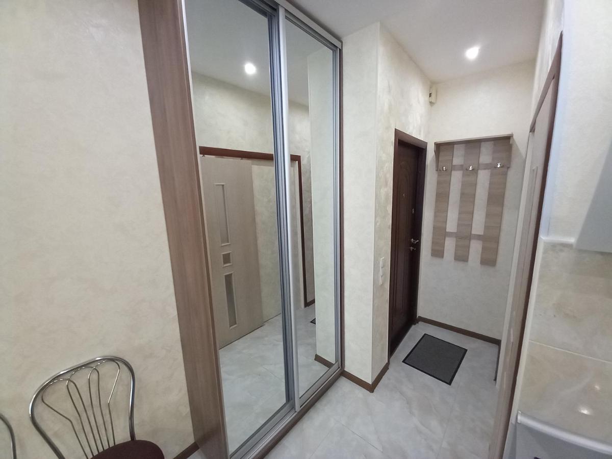 Smart Apartments Drahomanova 2А Kiew Exterior foto