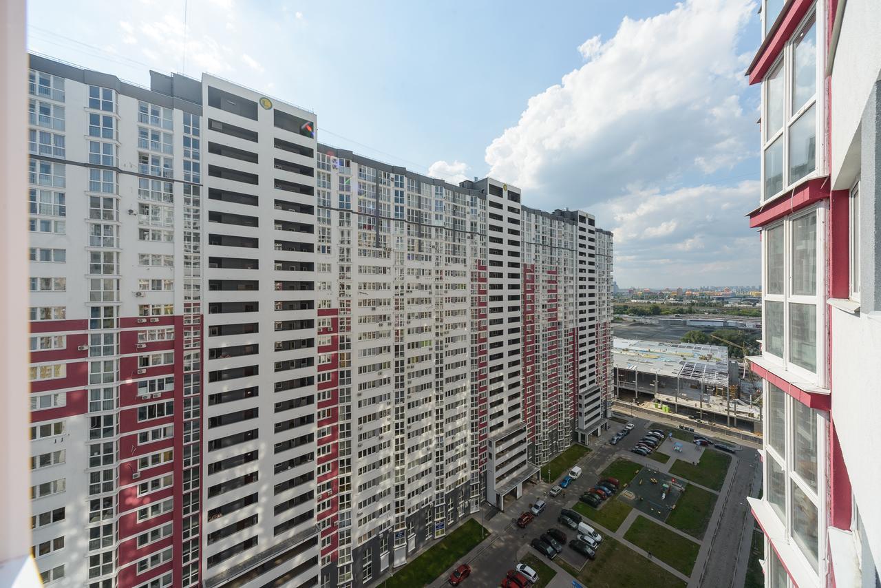 Smart Apartments Drahomanova 2А Kiew Exterior foto